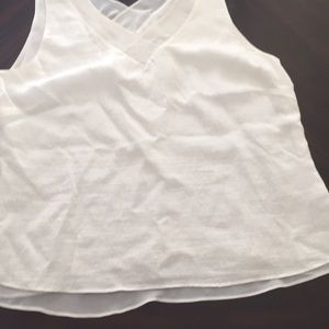 White sleeveless dress shirt